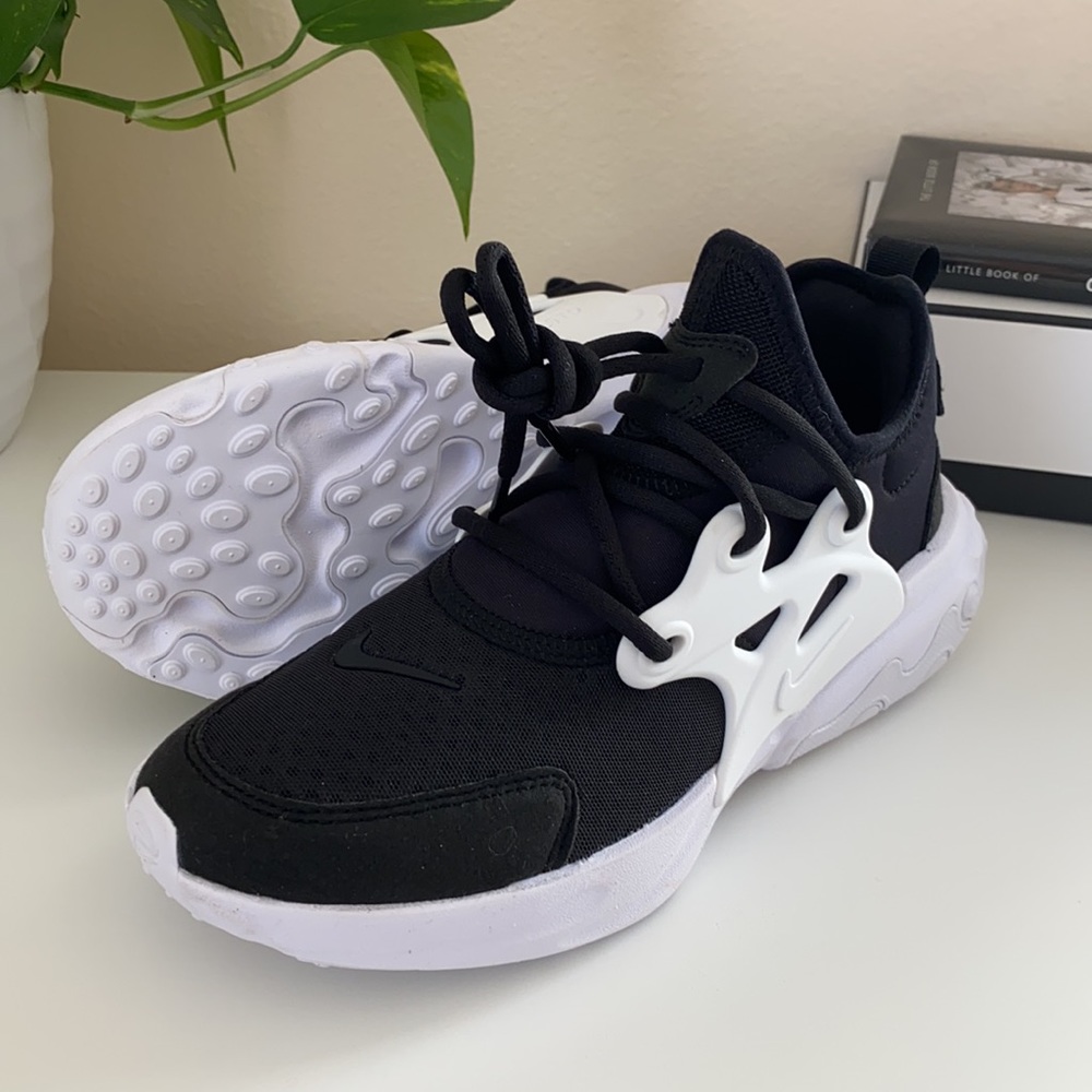 New Nike react presto black Running shoes - Picture 8 of 8